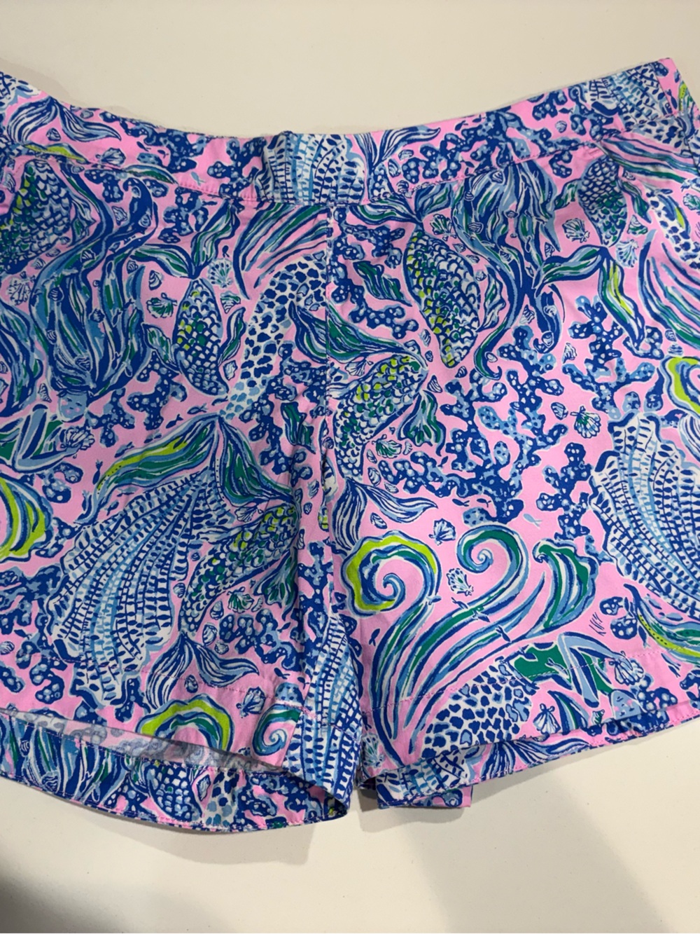 Lilly Pulitzer Pink Multi Print Shorts M